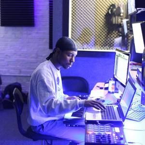 Meet your Posher, Zxavier